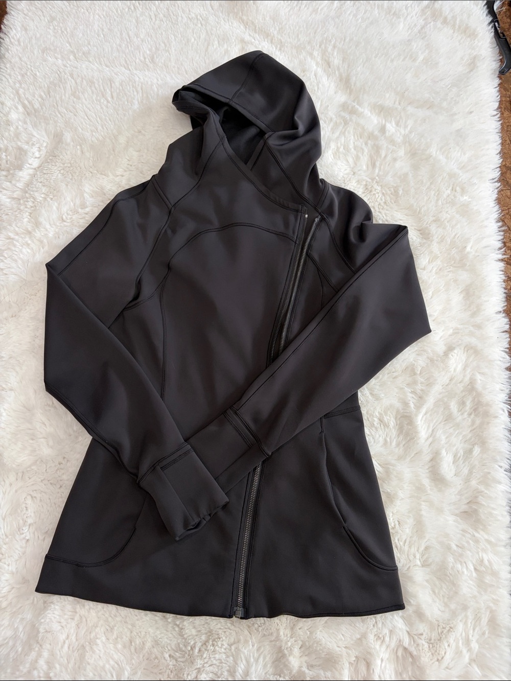 Lululemon,Size 8,Black Hooded Asymmetrical Zip Women's Jacket - Picture 17 of 17